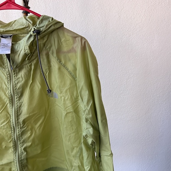 The North Face Women's lightweight jacket size XL - Picture 4 of 5